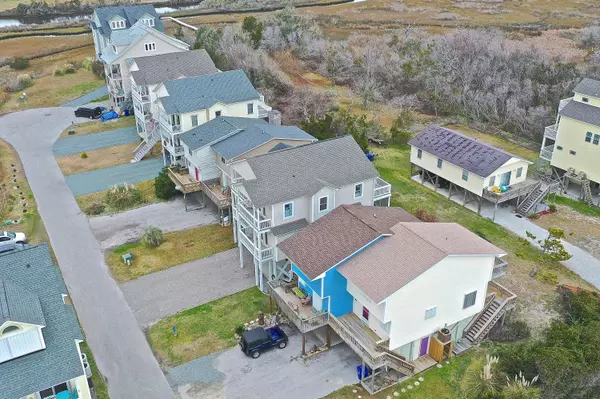 North Topsail Beach, NC 28460,104 Sea Oaks CT