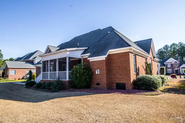 Greenville, NC 27858,509 Westminster CIR