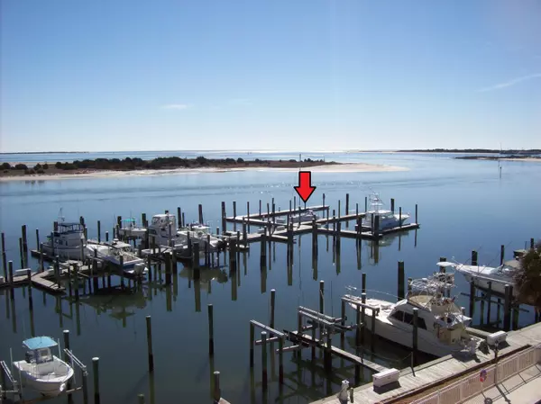 Beaufort, NC 28516,100 Olde Towne Yacht Club Road #B-19