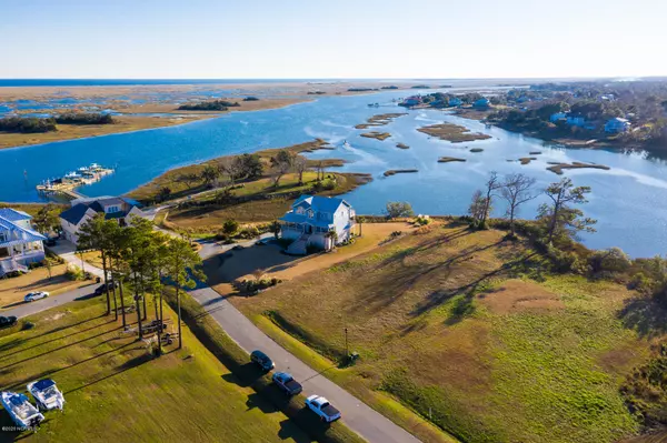 Hampstead, NC 28443,103 Waters Edge DR