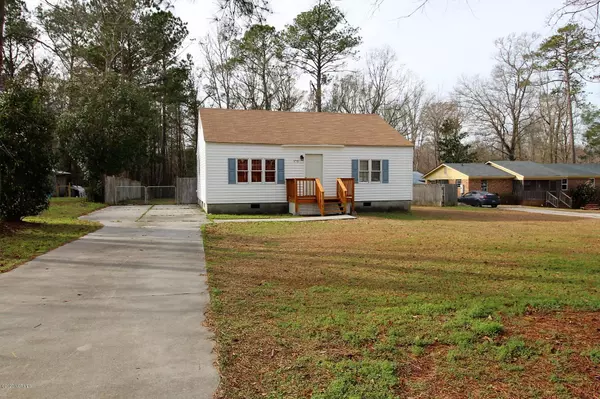 Newport, NC 28570,175 Oak Grove RD