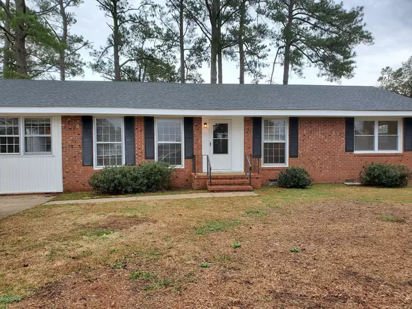 210 Linda LOOP, Jacksonville, NC 28546