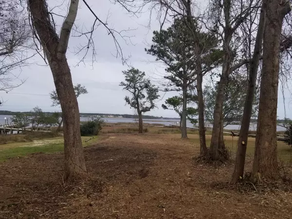 Swansboro, NC 28584,234 River Reach Drive