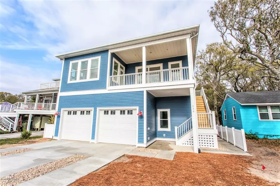 638 S 4th AVE, Kure Beach, NC 28449