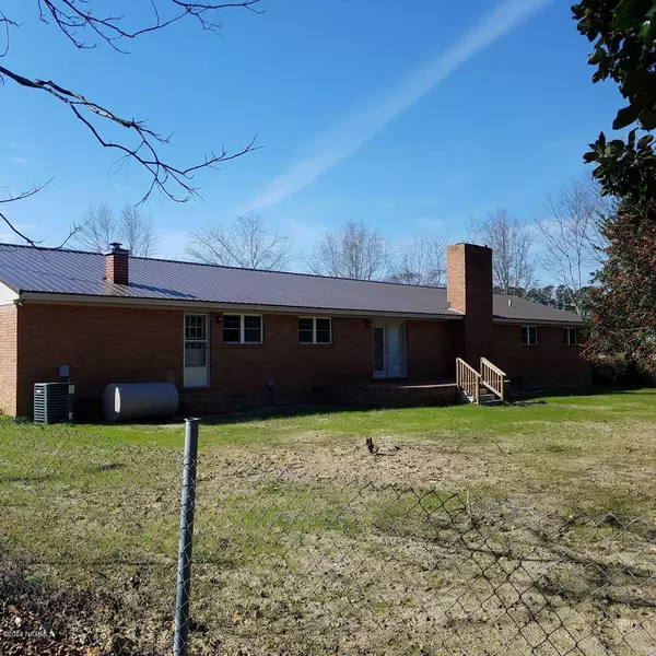 Whiteville, NC 28472,1451 F M Cartret RD