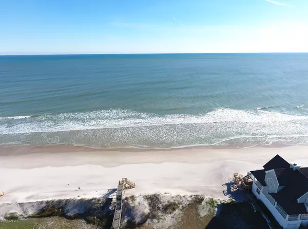 North Topsail Beach, NC 28460,4214 Island DR