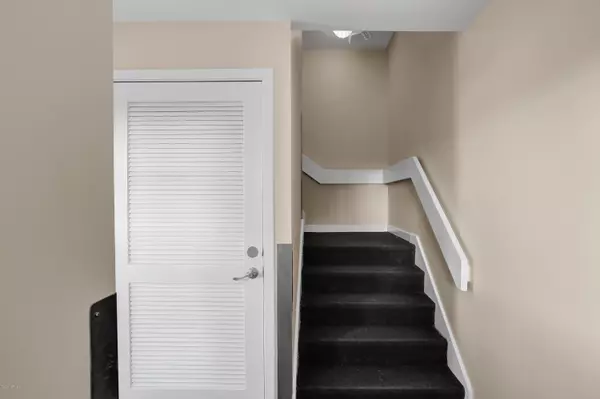 Wrightsville Beach, NC 28480,1102 N Lumina AVE N #C1