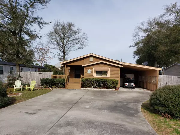 809 Live Oak DR, Sunset Beach, NC 28468