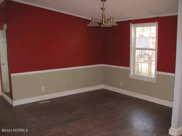 Holly Ridge, NC 28445,104 Piney Creek CT