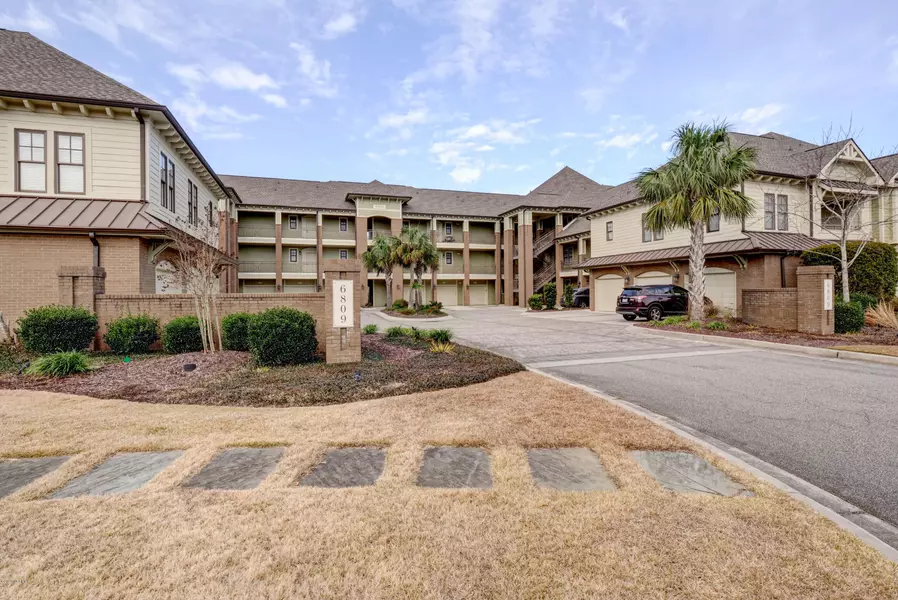 6809 Mayfaire Club DR #206, Wilmington, NC 28405