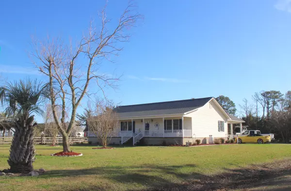 Smyrna, NC 28579,190 Possum Trot RD