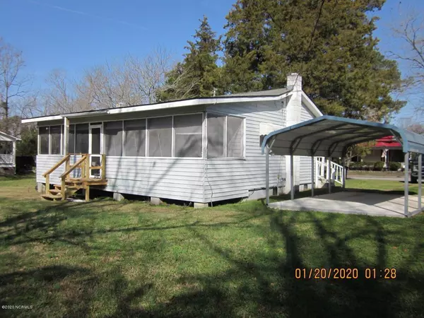 Richlands, NC 28574,203 W Foy ST