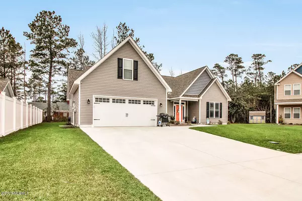 Hubert, NC 28539,303 Big Pine CT