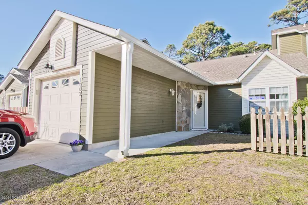 1003 Cedarwood VLG, Morehead City, NC 28557