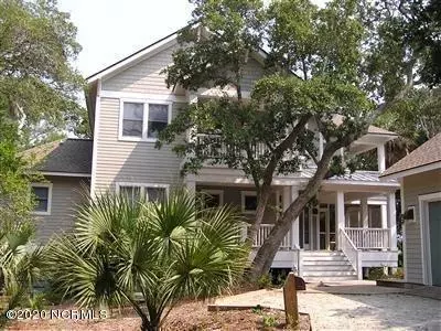 33 Fort Holmes Trail, Bald Head Island, NC 28461