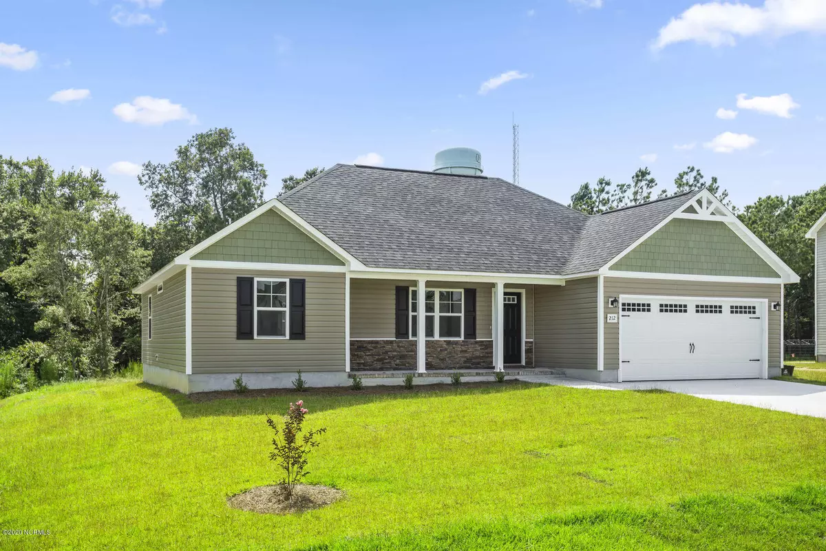 Hubert, NC 28539,103 Sonia DR