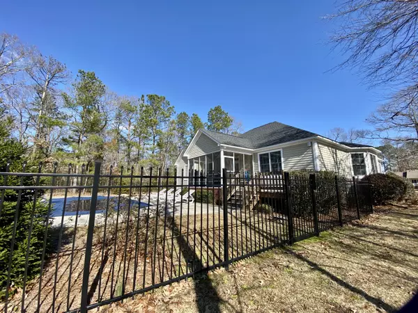 New Bern, NC 28562,113 Ferret Run LN