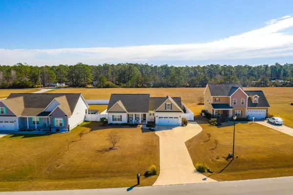 Swansboro, NC 28584,105 Paddle Trail LN