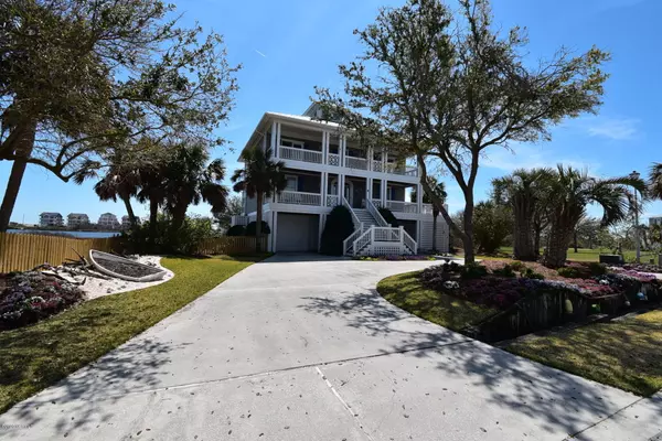 8 Osprey DR, North Topsail Beach, NC 28460