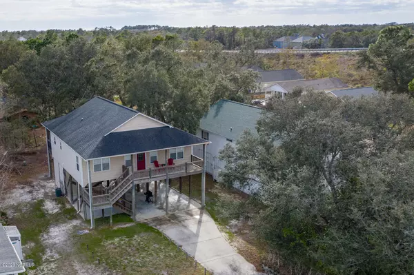 Oak Island, NC 28465,103 E Yacht DR