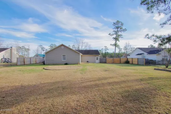 Newport, NC 28570,833 Mill Creek RD