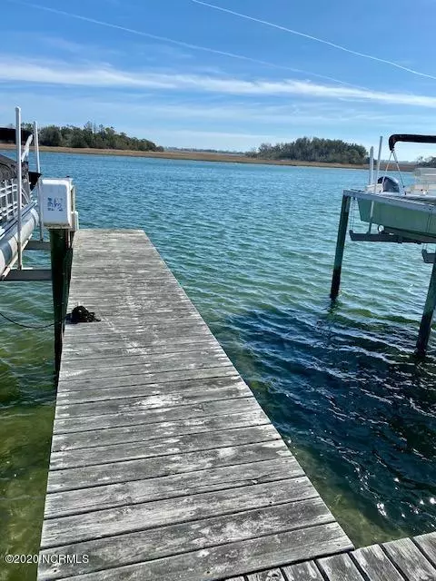 Hampstead, NC 28443,Slip 6 Avila DR #6