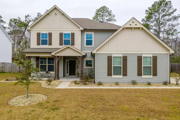 207 Spoonbill Court, Swansboro, NC 28584