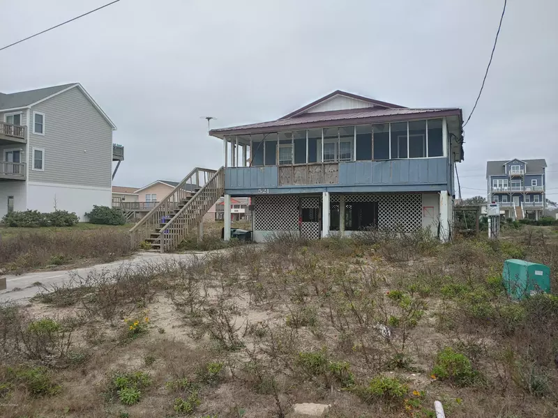 521 Ocean DR, North Topsail Beach, NC 28460