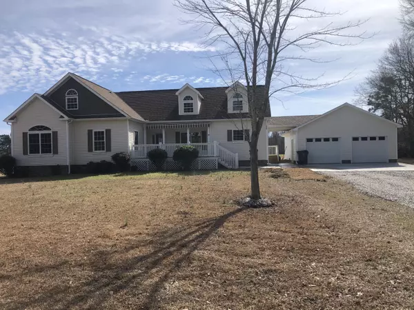 2475 Zims TRL NE, Bolivia, NC 28422