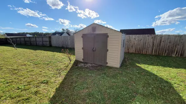 Richlands, NC 28574,202 Deer Haven DR