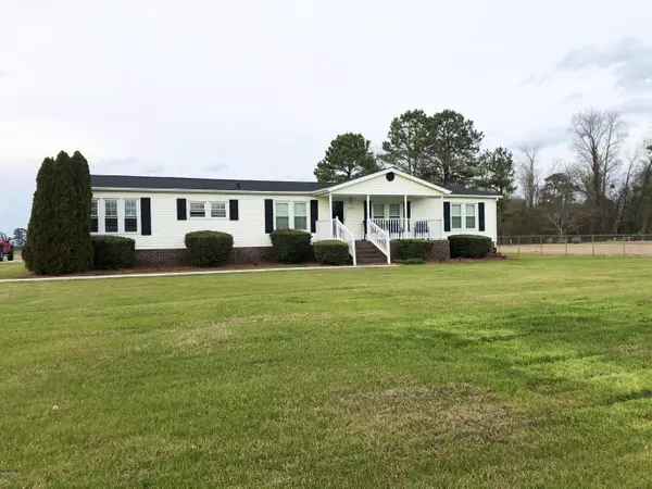 3387 Cupelo Road, Farmville, NC 27828