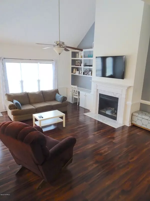 Winterville, NC 28590,2004 Cherrytree LN