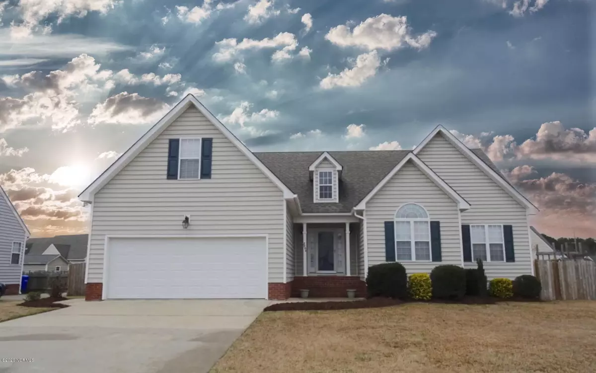 Winterville, NC 28590,2004 Cherrytree LN
