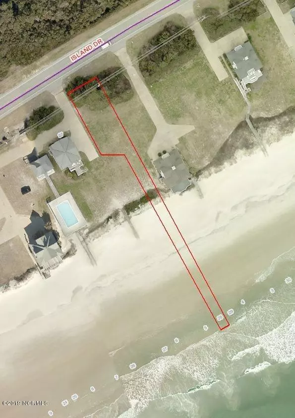 North Topsail Beach, NC 28460,4210 Island DR