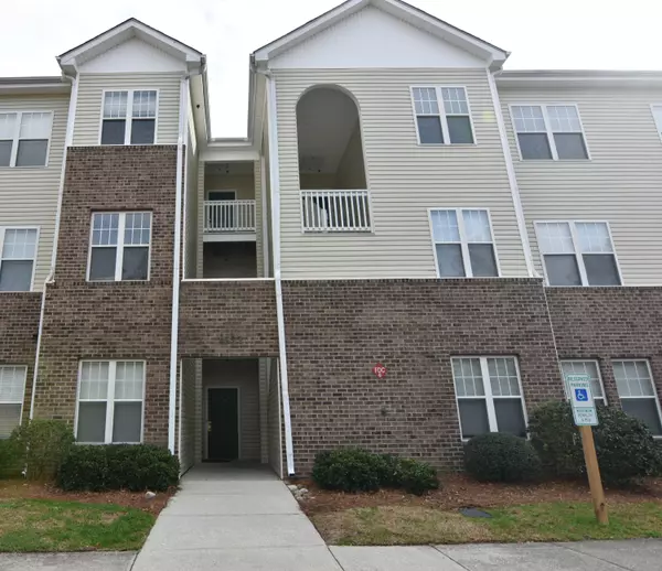 4523 Sagedale DR #203r, Wilmington, NC 28405