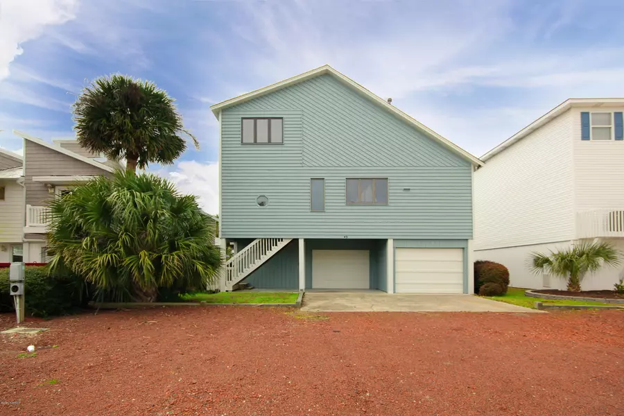 43 Pender ST, Ocean Isle Beach, NC 28469