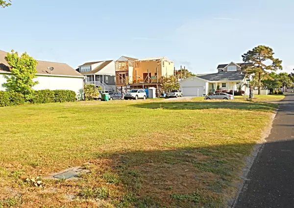 Kure Beach, NC 28449,801 Ketch CT