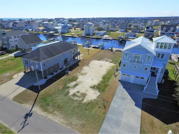 Surf City, NC 28445,9059 W 9th ST