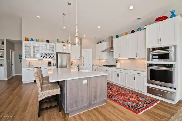 Emerald Isle, NC 28594,110 Bogue CT