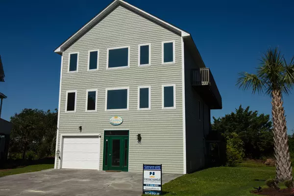 Surf City, NC 28445,28 Sandy LN