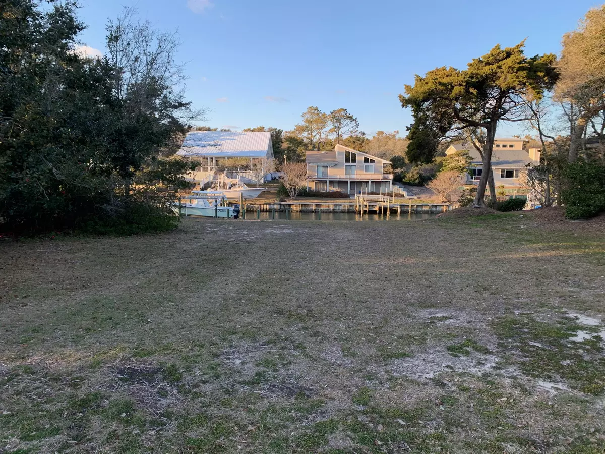 Pine Knoll Shores, NC 28512,224 Salter Path Road