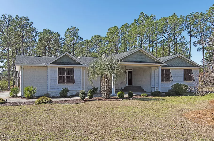 528 Palmer DR, Southport, NC 28461