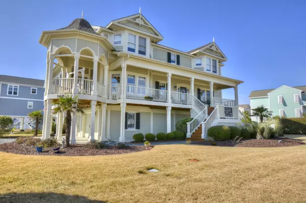 Holden Beach, NC 28462,169 Brunswick Avenue E