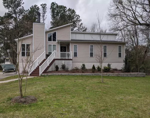 106 Starboard Drive, New Bern, NC 28562