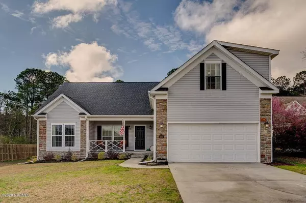 101 Hemlock CT, Hampstead, NC 28443