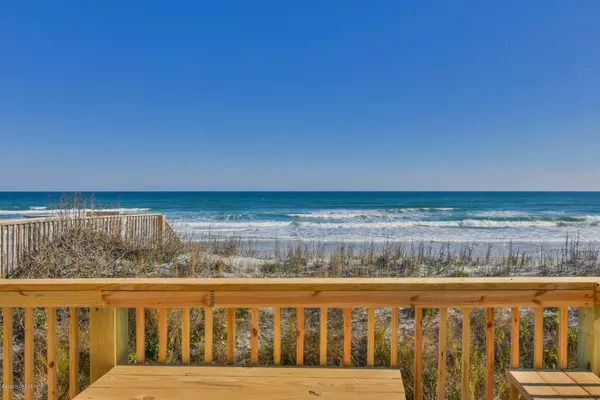 Topsail Beach, NC 28445,1305 Ocean Boulevard