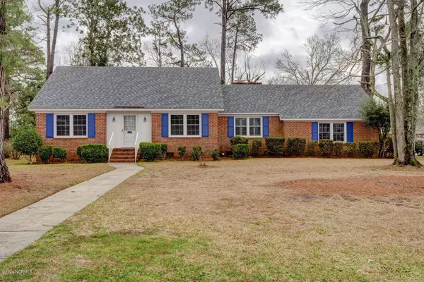 325 Pettigrew DR, Wilmington, NC 28412