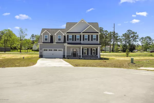 114 Heron Watch DR, Hubert, NC 28539