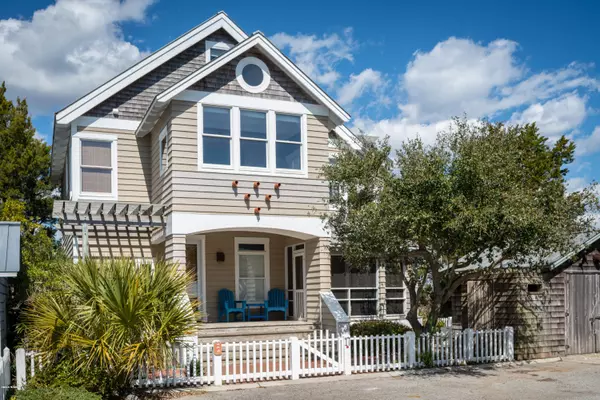 17 Windward CT, Bald Head Island, NC 28461