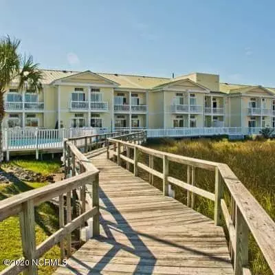 602 W Fort Macon RD #206, Atlantic Beach, NC 28512